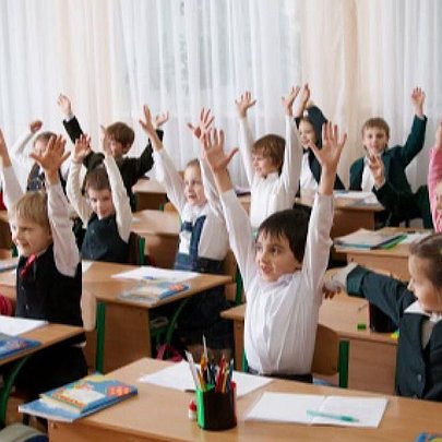 У Києві визначили рекомендовану структуру навчального року 2026/2027: яким він буде для школярів - 412x412