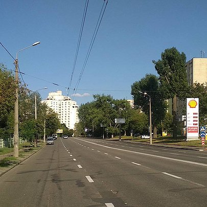 У Києві на місяць обмежуватимуть рух вулицею Юрія Іллєнка у Шевченківському районі: в чому причина - 412x412