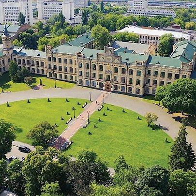 ТОП-10 ліцеїв Києва за результатами НМТ-2026: хто очолив рейтинг - 412x412