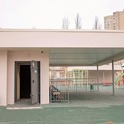 У Києві відкрили два протирадіаційні укриття: фото - 412x412