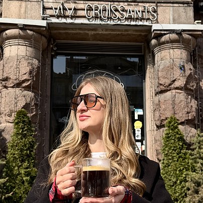 Lviv Croissants почали співпрацю з Madheads Coffee Roasters і додали в меню фільтр-каву - 412x412