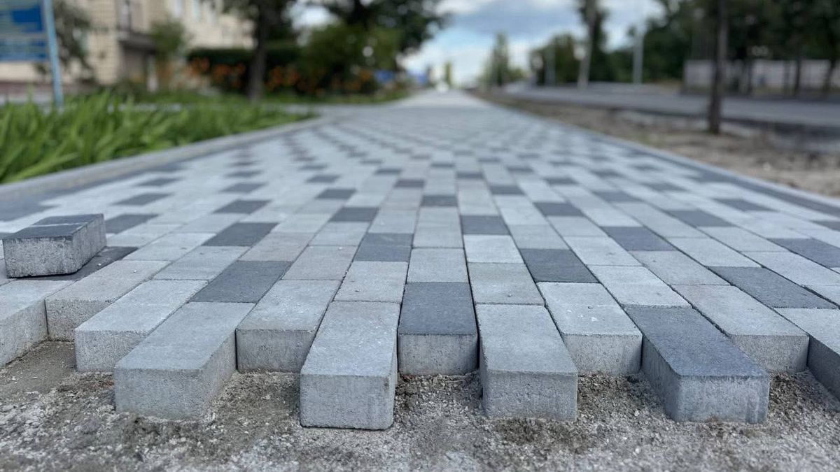 У столиці майже відремонтували вулицю Зрошувальну: фото