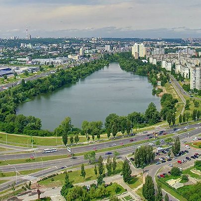 Біля озера Вербне облаштовують зону відпочинку: що там буде - 412x412