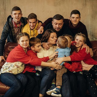 "Батьківство — це шлях, який ніколи не закінчується": історія багатодітного батька - 412x412