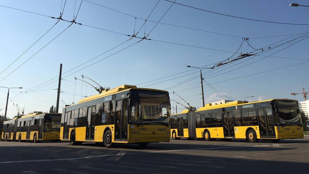 У центрі Києва змінили маршрути тролейбусів: причина