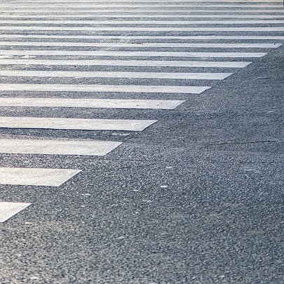 У столиці облаштують п'ять наземних пішохідних переходів: де вони будуть розташовані - 412x412