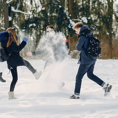 У Києві можуть продовжити шкільні канікули до лютого - 412x412