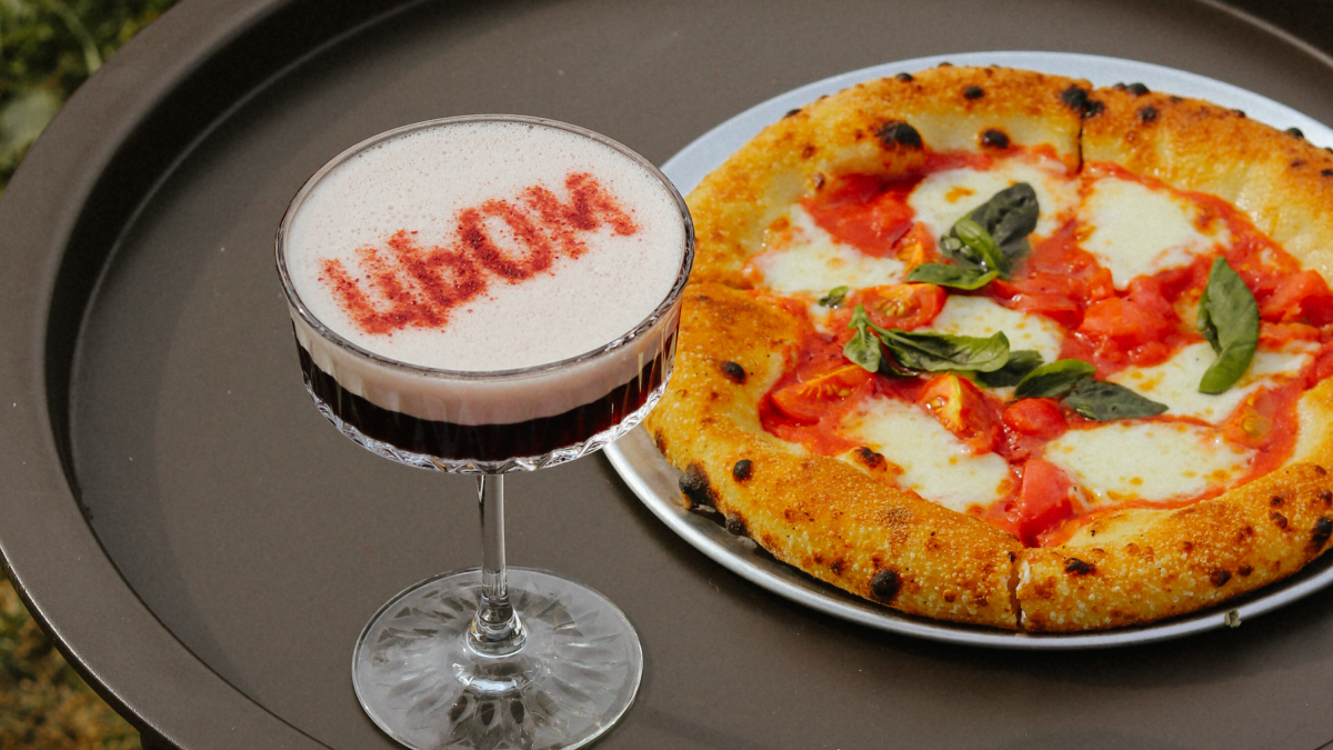 Нове місце. Pizza Kyiv на ВДНГ відкрили "Сицилійський дворик"