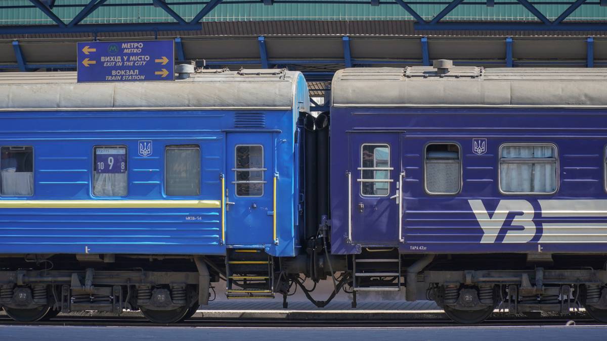 Укрзалізниця запускає новий тимчасовий потяг з Києва до Сум: розклад