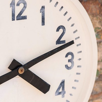 В Україні оновили правила комендантської години: що змінилося - 412x412