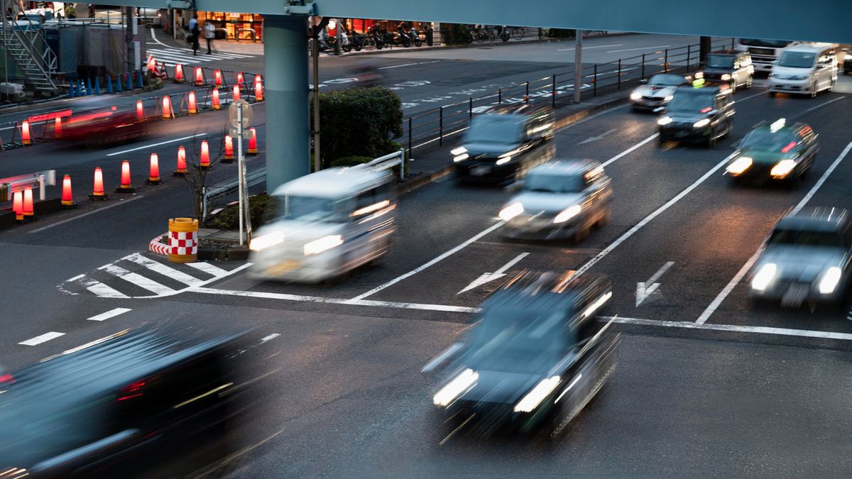 На Кільцевій дорозі на два дні обмежили рух транспорту: схема