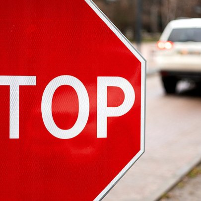 Унаслідок нічного обстрілу на кількох вулицях обмежено рух: адреси - 412x412