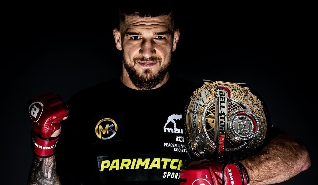 Спортивна ліга Bellator обирає суперника українському бійцю Амосову