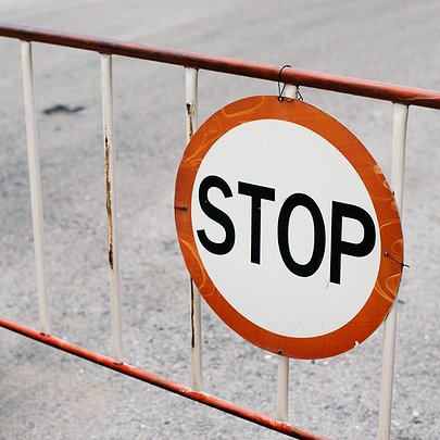 У Подільському та Шевченківському районах обмежують рух транспорту: де саме - 412x412