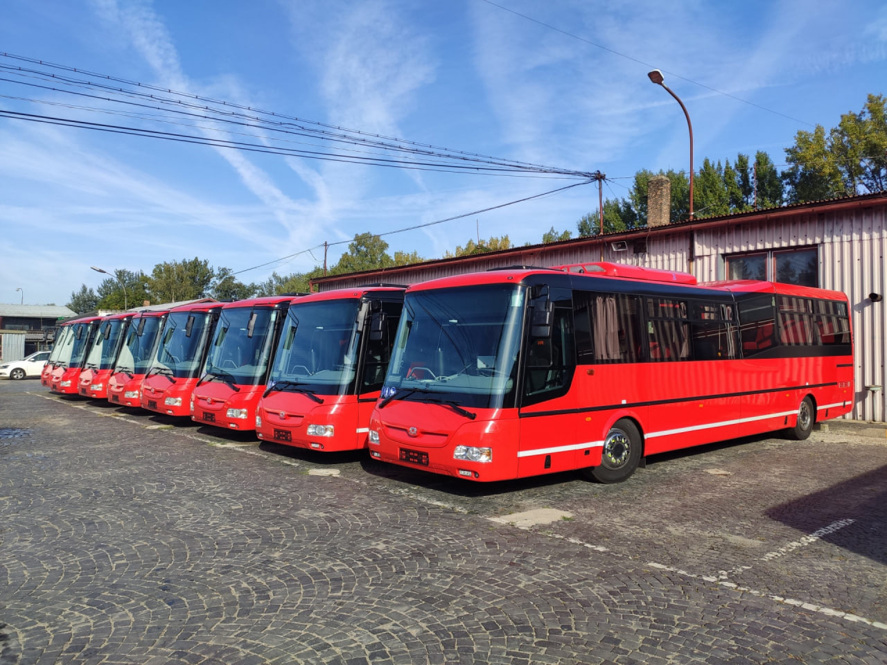 Братислава відправила Києву 23 міських автобусів: де вони курсуватимуть?