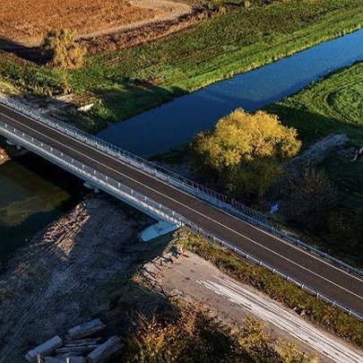 На Київщині відбудували міст, зруйнований російськими окупантами - 412x412