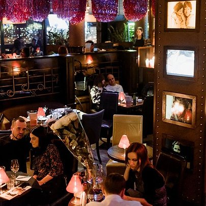 Київські ресторани 1990-х: від "Аризони" до "Маямі" через "Славуту" - 412x412