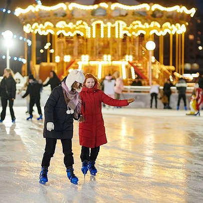 Ковзанки, що працюють у Києві цієї зими: графік роботи та ціни - 412x412