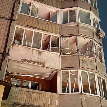 Окупанти обстріляли Білу Церкву: пошкоджено багатоповерхівку - 412x412