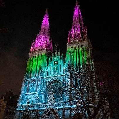 Костел святого Миколая підсвітили на підтримку людей з орфанними захворюваннями - 412x412