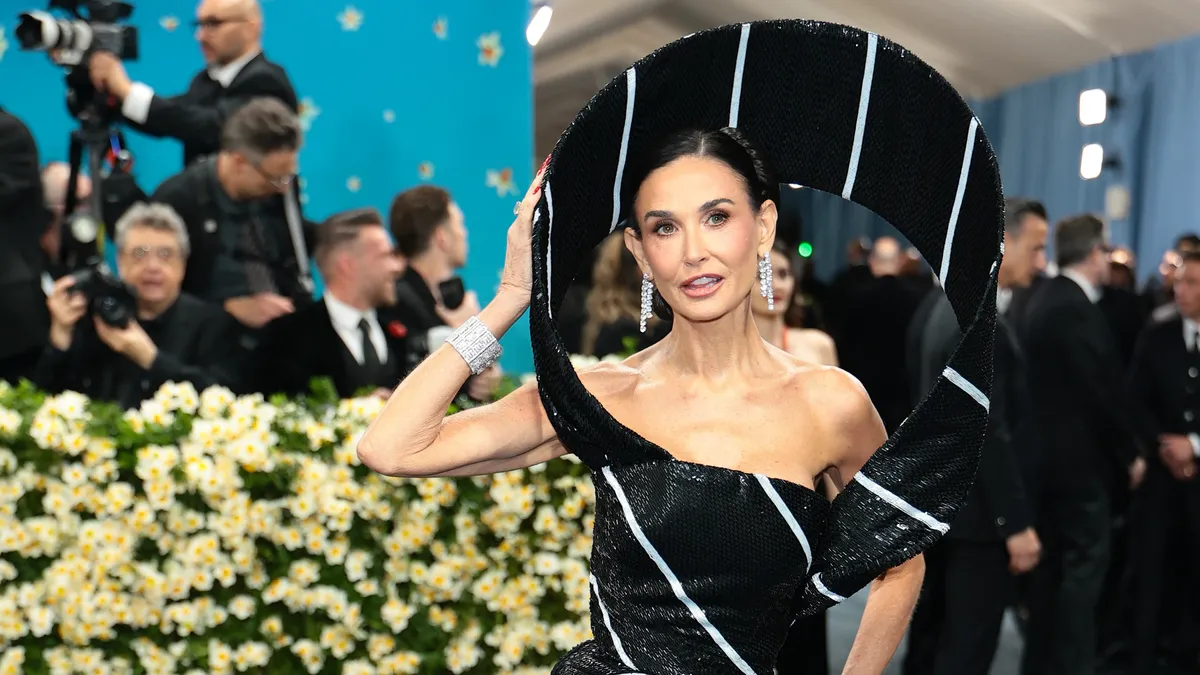 В Нью-Йорку відбулася Met Gala 2025: у яких костюмах прийшли світові зірки
