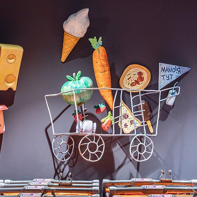 У Києві відкрили "Сільпо", створений за дитячими малюнками - 412x412