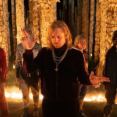 Коли люди страшніші за зомбі: подробиці створення фільму "28 років по тому: Храм кісток" - 412x412