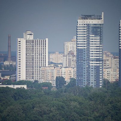 У Києві скасують підвищення тарифів на обслуговування будинків у кілька разів - 412x412