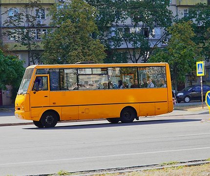 На приміському маршруті з Боярки до Києва запрацювала безготівкова оплата проїзду - 412x412