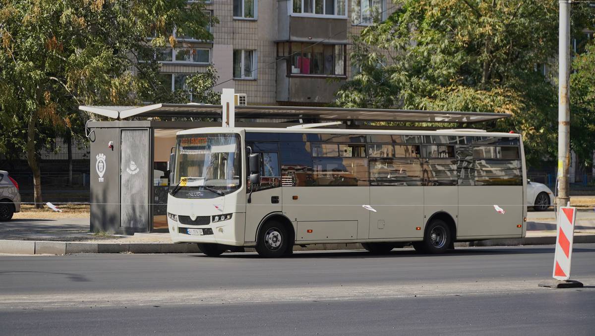 Київську владу просять змусити водіїв маршруток приймати безготівкову оплату проїзду