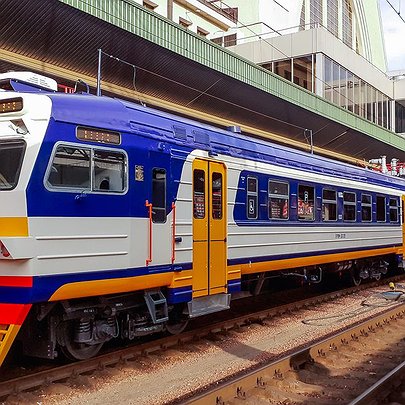 У русі попри все: історія Київської кільцевої електрички - 412x412