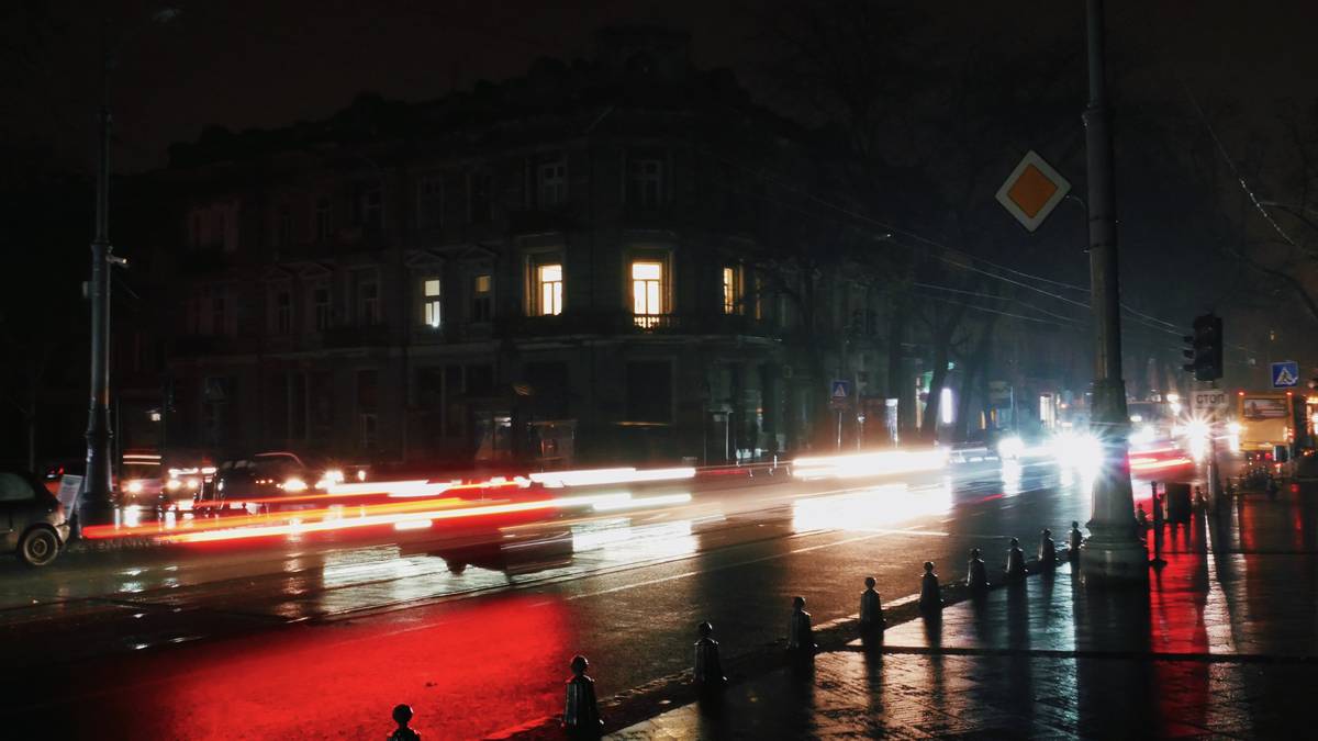 У Києві вводять перепустки нового зразка для пересування містом у комендантську годину