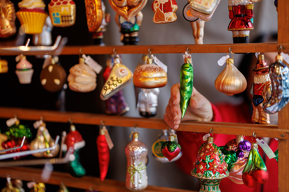 У Києві відкриється виставка старовинних ялинкових прикрас, меблів та іграшок