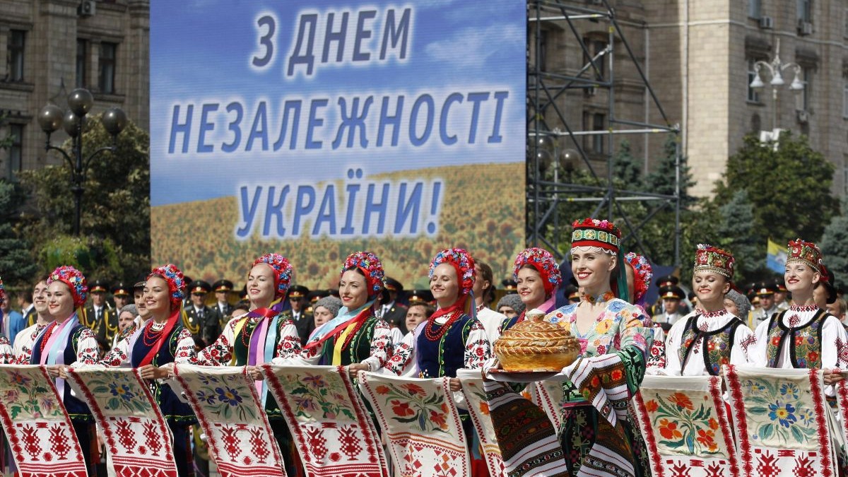 Від Леніна до Сердючки: як в Києві відзначали День Незалежності України