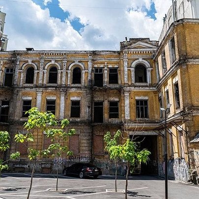 Архітектура памʼяті: що відбувається з маєтком Сікорського? - 412x412