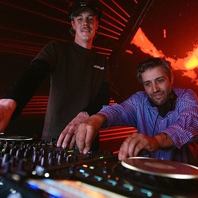 "Ми встановлюємо новий стандарт техно-подій у Києві". Творці проєкту CODE044 — про історію його виникнення, хороший рейв і плани на майбутнє - 412x412