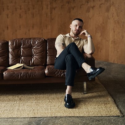 Інтерв'ю із засновником видавництва "Адаптації" Дмитром Бєловим: "Наш фокус — тексти, які ризикують" - 412x412