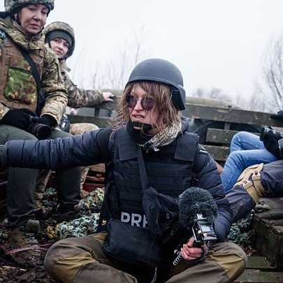 Режисери фільму "Мілітантропос": "Фіксувати наслідки воєнних злочинів страшніше, ніж знімати під час бою" - 412x412