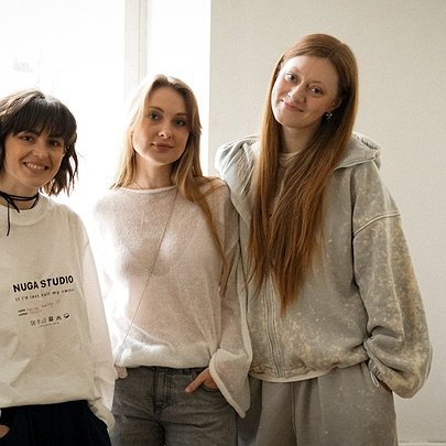 Вистава "Серендипіті": дружба, біле полотно за 200 тисяч євро та випадковості, які стаються вчасно - 412x412