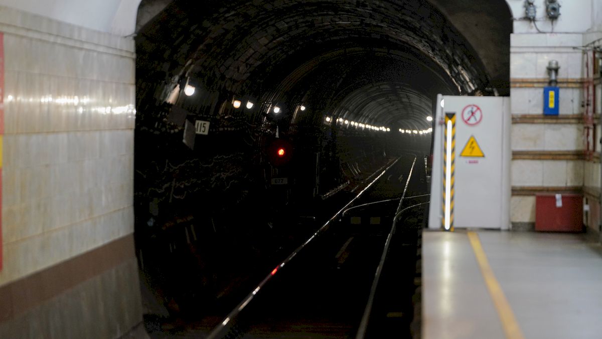 Між "Золотими воротами" та "Лук'янівською" відремонтують тунель метро: оголосили тендер