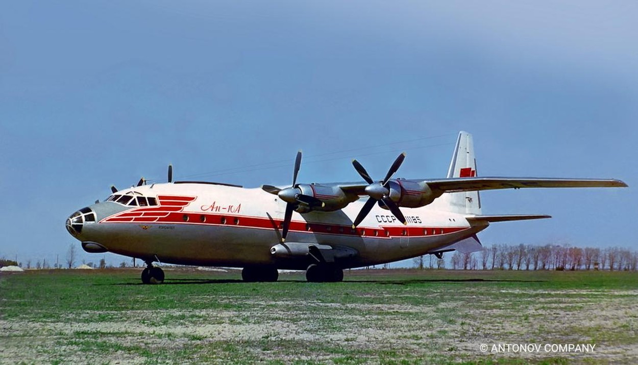 7 березня в історії Києва: перший політ Ан-10 та п'ятиденний робочий тиждень