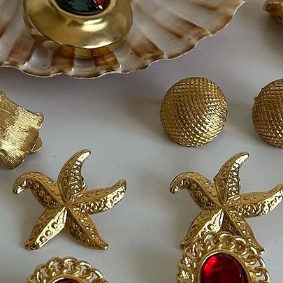 Вінтажні скарби: де в Києві купувати прикраси з історією - 412x412