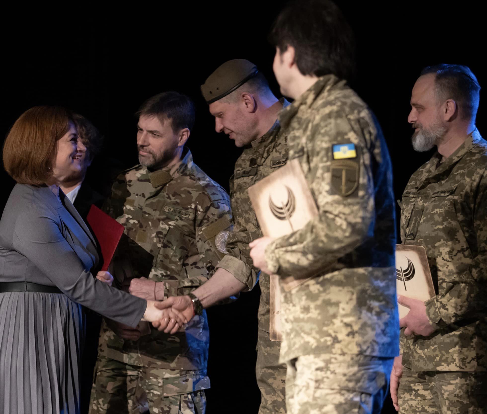 Театральна премія