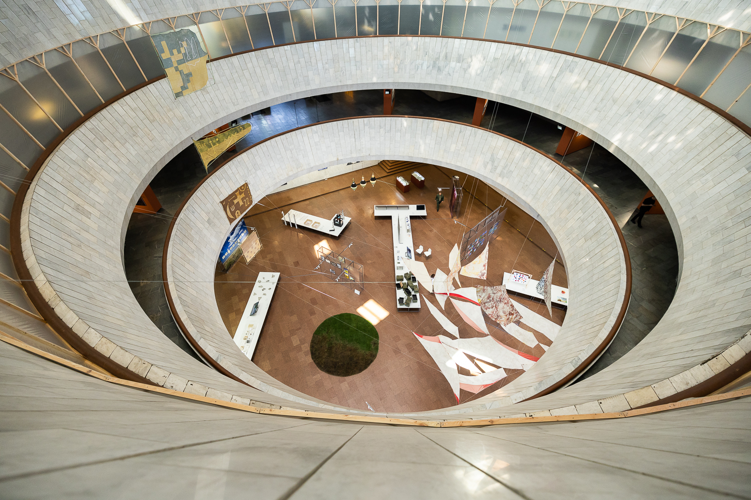 Виставка "Ти як?"