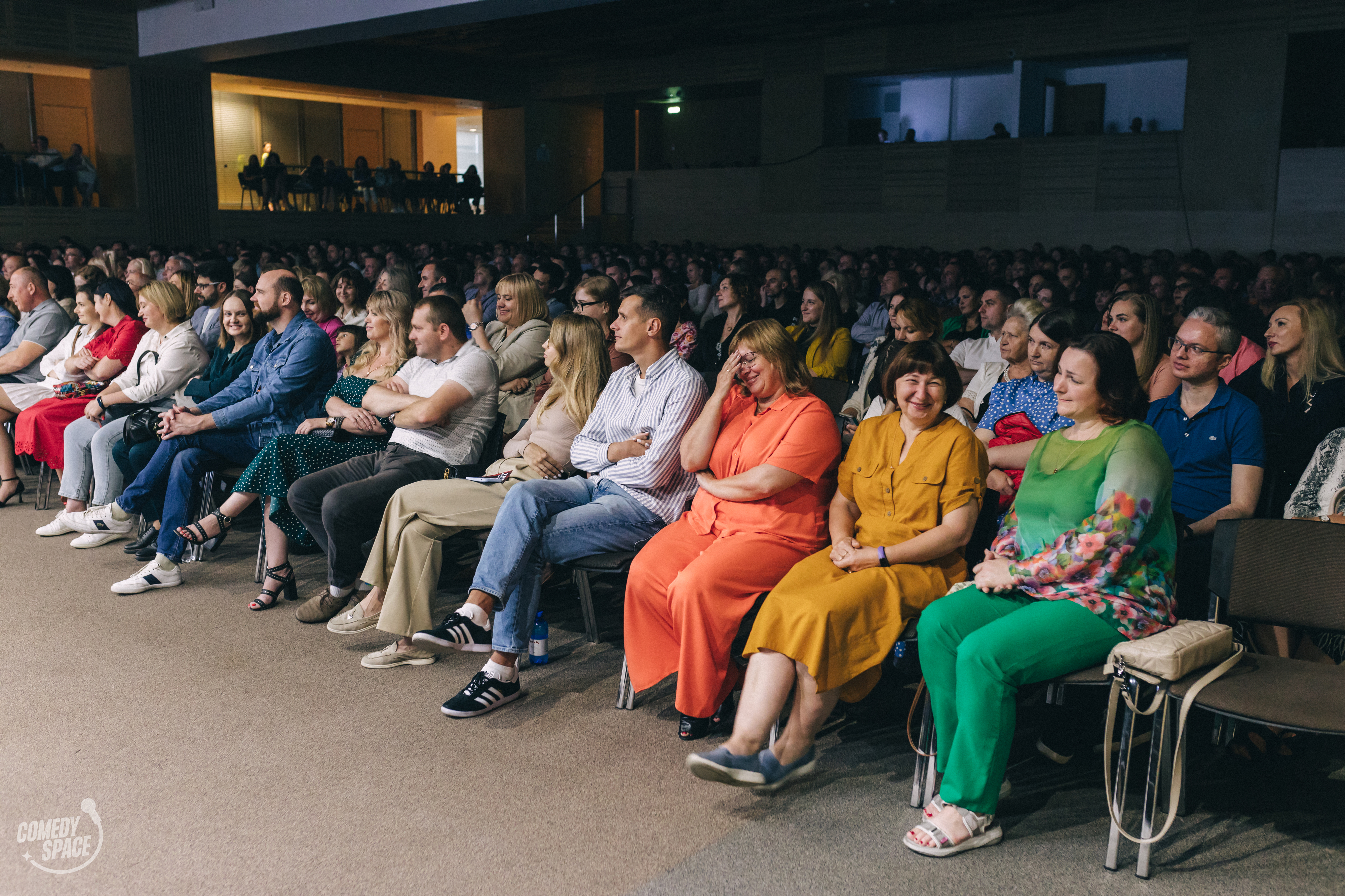 Перший Театр Антрепризи та Комедії