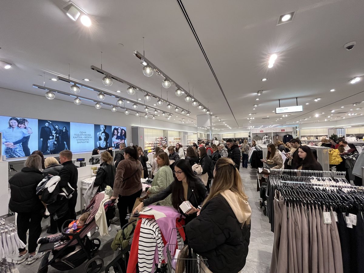 Відкриття H&M у Києві