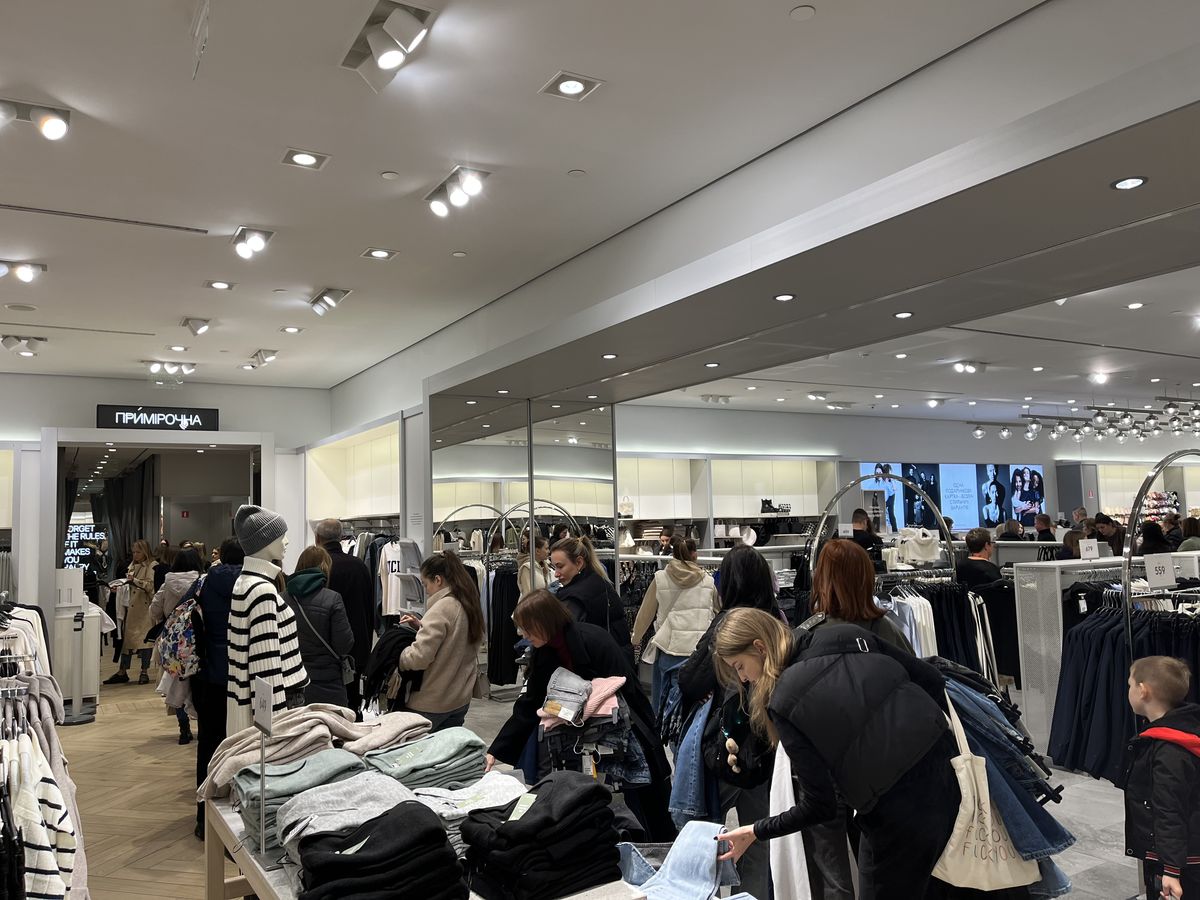 Відкриття H&M у Києві