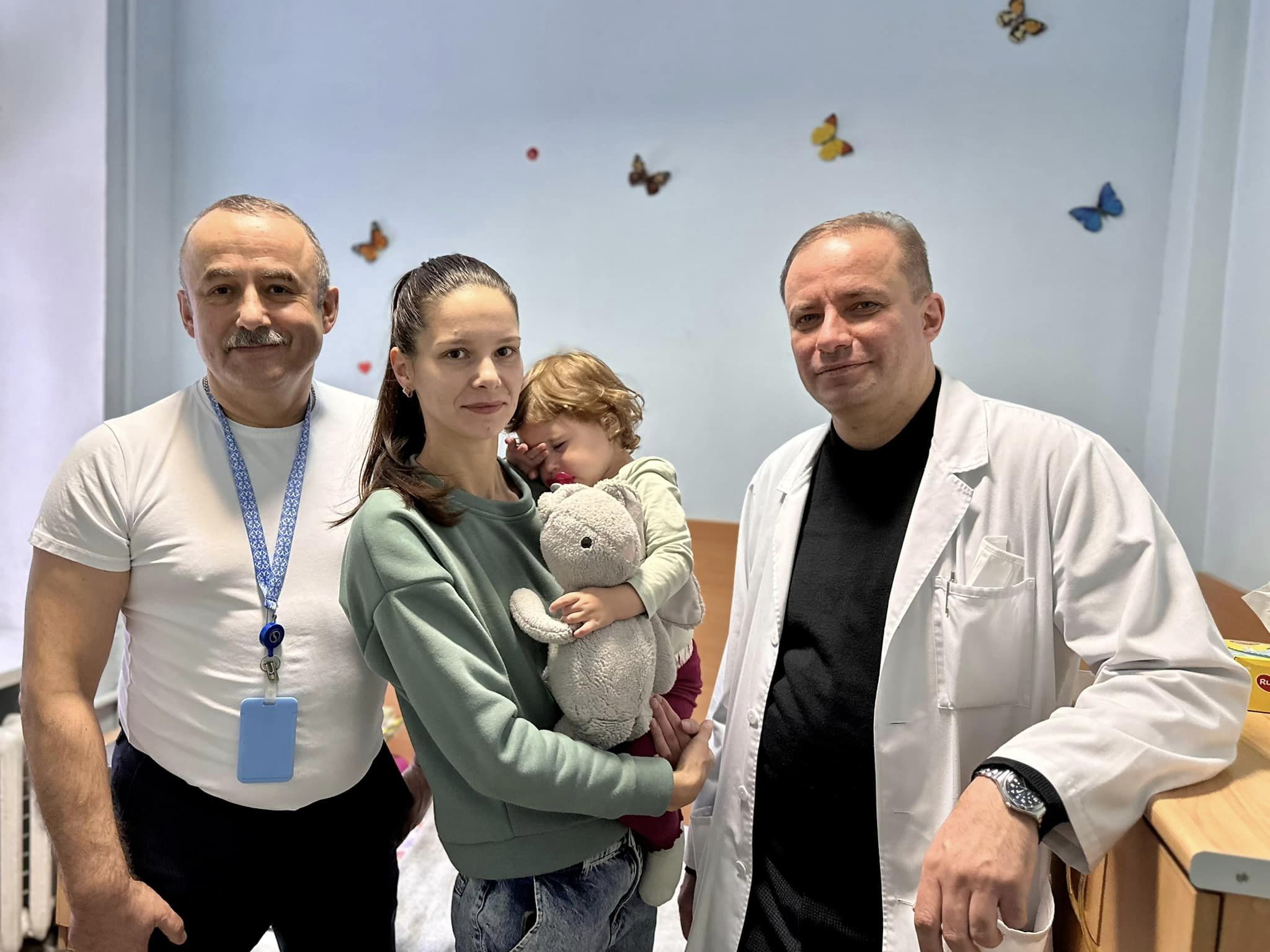 В Охматдиті провели унікальну операцію дворічній дівчинці