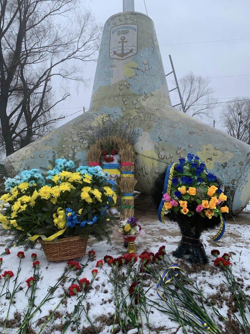 На Київщині відкрили меморіал воїнам-добровольцям