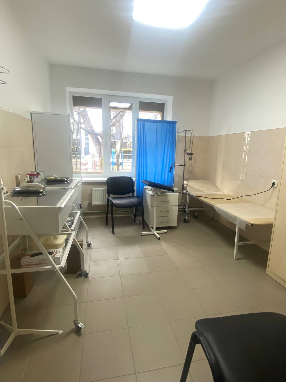 На Київщині відновили амбулаторію, зруйновану окупантами